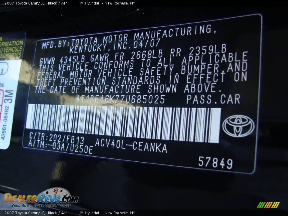 2007 Toyota Camry LE Black / Ash Photo #24