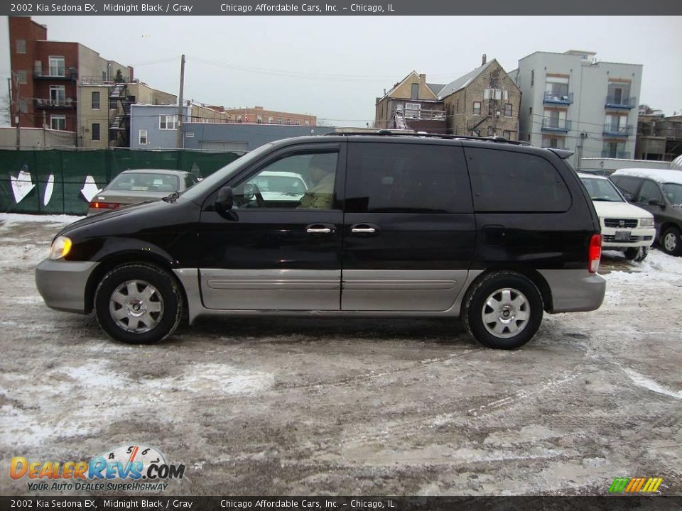 2002 Kia Sedona EX Midnight Black / Gray Photo #4