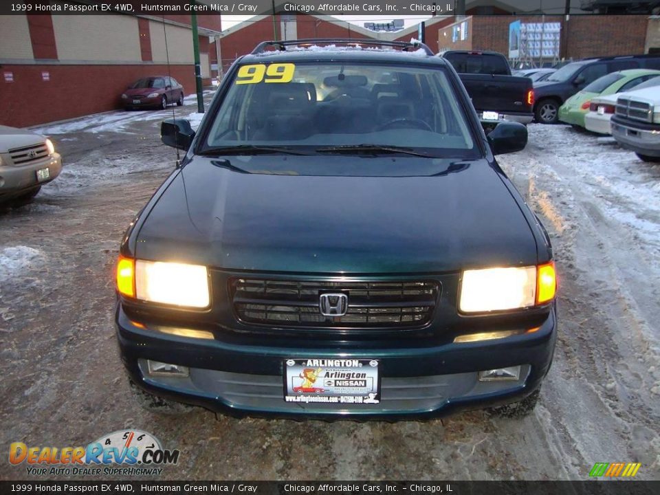 1999 Honda Passport EX 4WD Huntsman Green Mica / Gray Photo #2