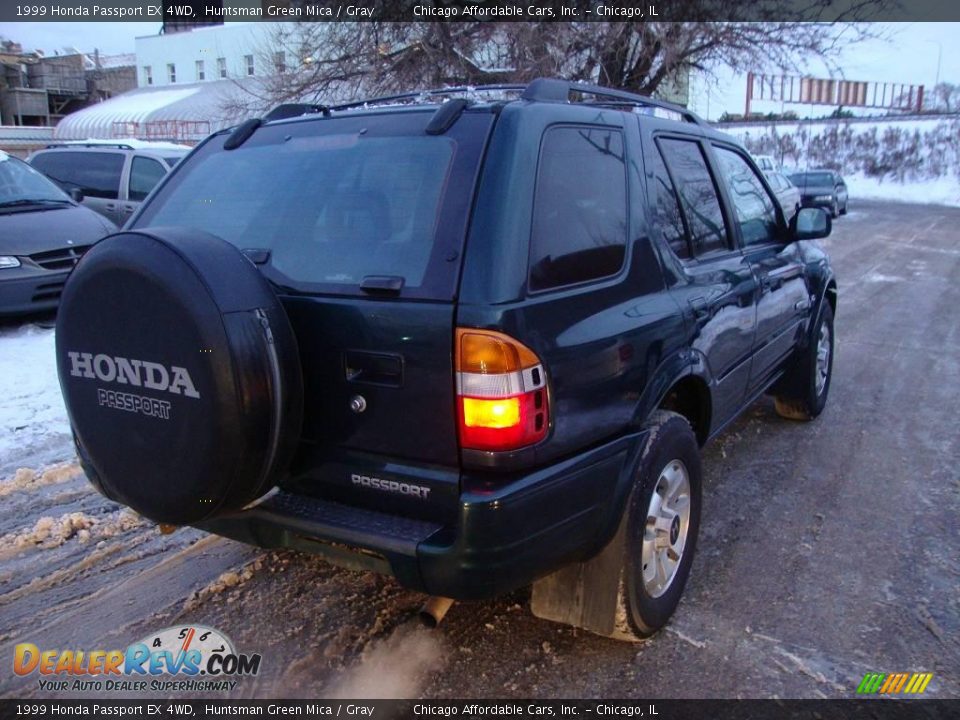 1999 Honda Passport EX 4WD Huntsman Green Mica / Gray Photo #6