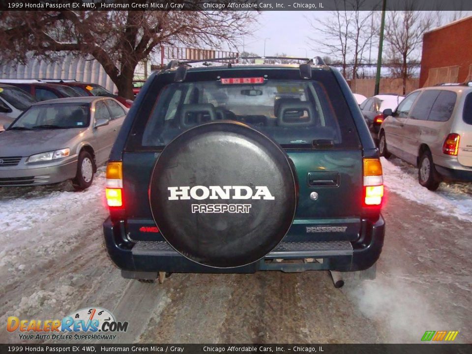 1999 Honda Passport EX 4WD Huntsman Green Mica / Gray Photo #7