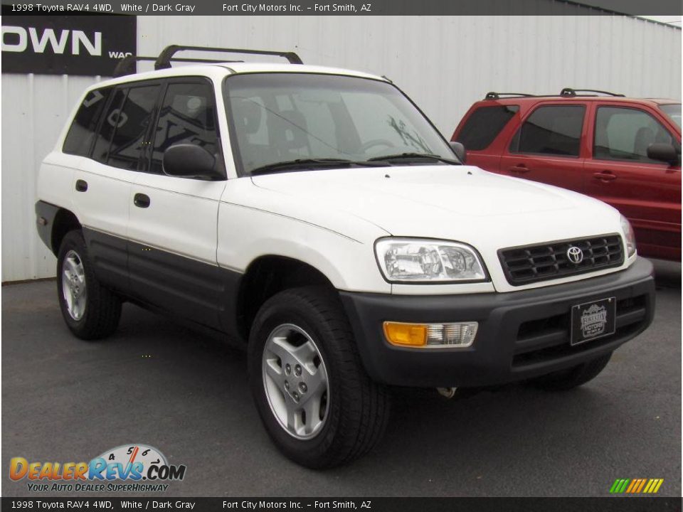 1998 Toyota RAV4 4WD White / Dark Gray Photo #4