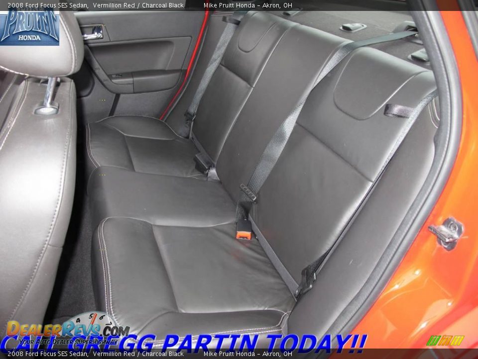 2008 Ford Focus SES Sedan Vermillion Red / Charcoal Black Photo #13