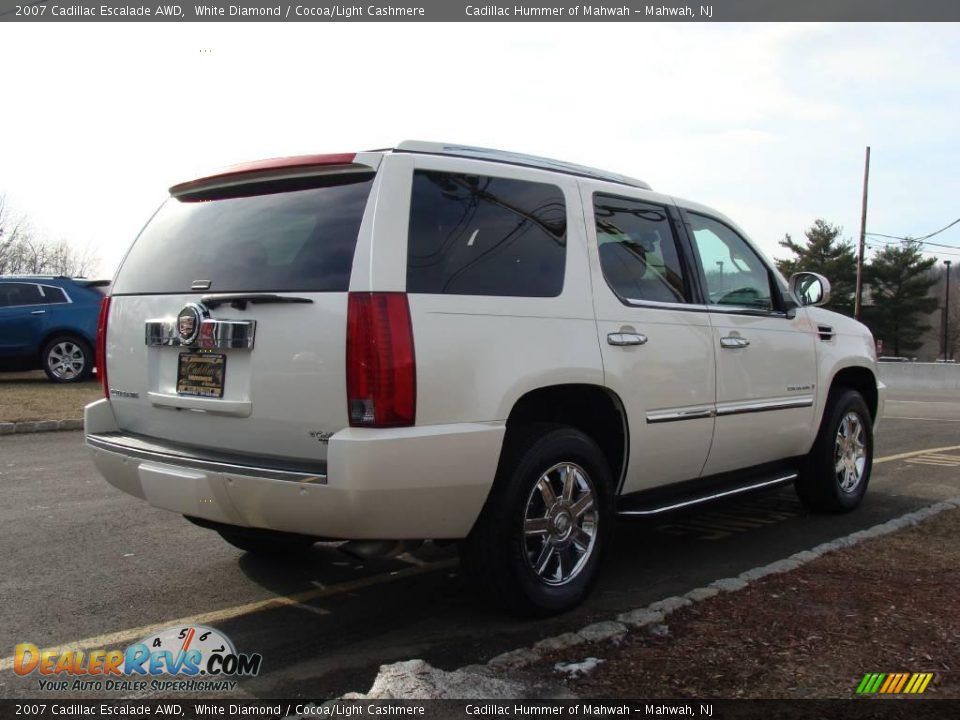 2007 Cadillac Escalade AWD White Diamond / Cocoa/Light Cashmere Photo #5