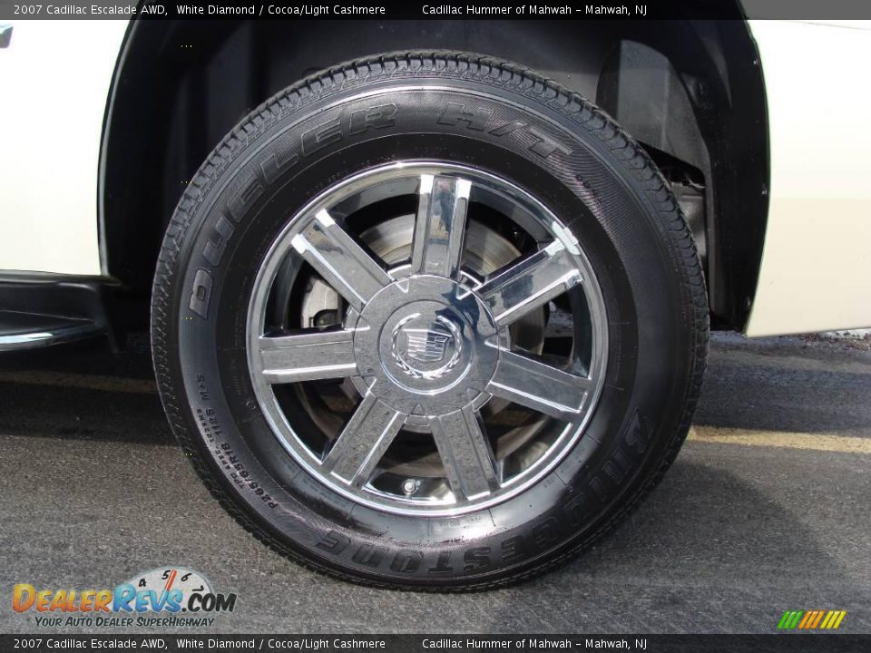 2007 Cadillac Escalade AWD White Diamond / Cocoa/Light Cashmere Photo #9