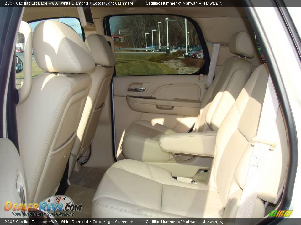 2007 Cadillac Escalade AWD White Diamond / Cocoa/Light Cashmere Photo #19