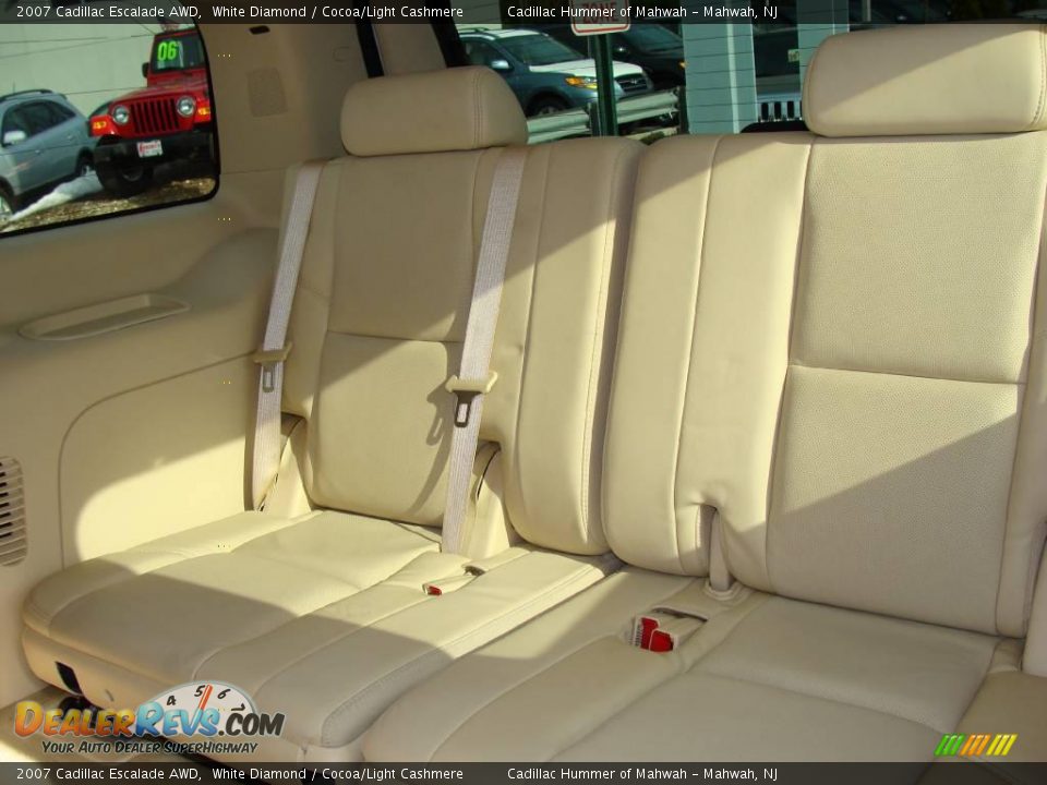 2007 Cadillac Escalade AWD White Diamond / Cocoa/Light Cashmere Photo #20