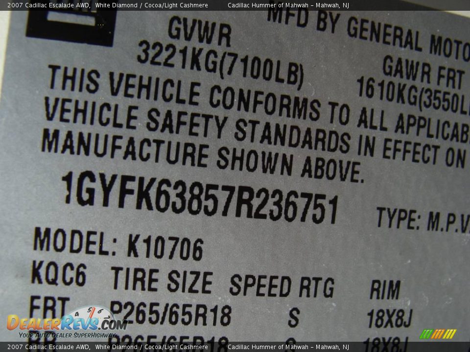 2007 Cadillac Escalade AWD White Diamond / Cocoa/Light Cashmere Photo #29