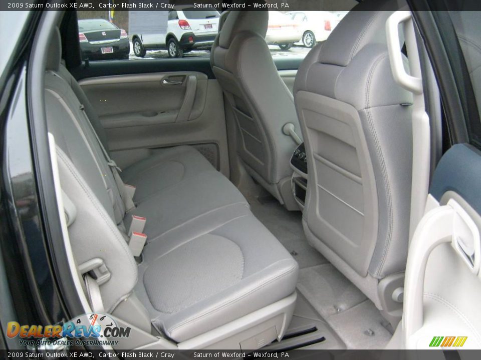 2009 Saturn Outlook XE AWD Carbon Flash Black / Gray Photo #16