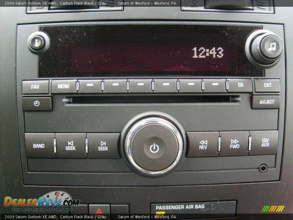 2009 Saturn Outlook XE AWD Carbon Flash Black / Gray Photo #19