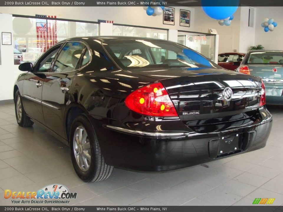 2009 Buick LaCrosse CXL Black Onyx / Ebony Photo #4