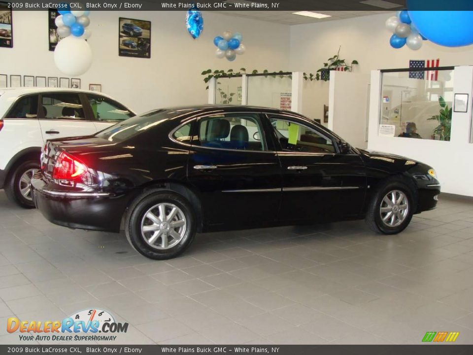 2009 Buick LaCrosse CXL Black Onyx / Ebony Photo #7