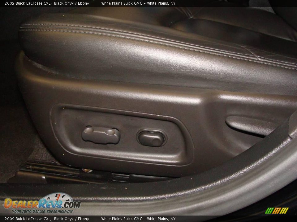 2009 Buick LaCrosse CXL Black Onyx / Ebony Photo #13