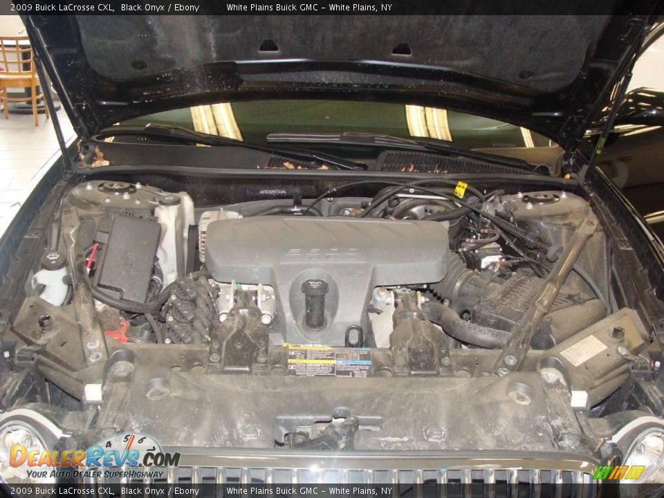2009 Buick LaCrosse CXL Black Onyx / Ebony Photo #29