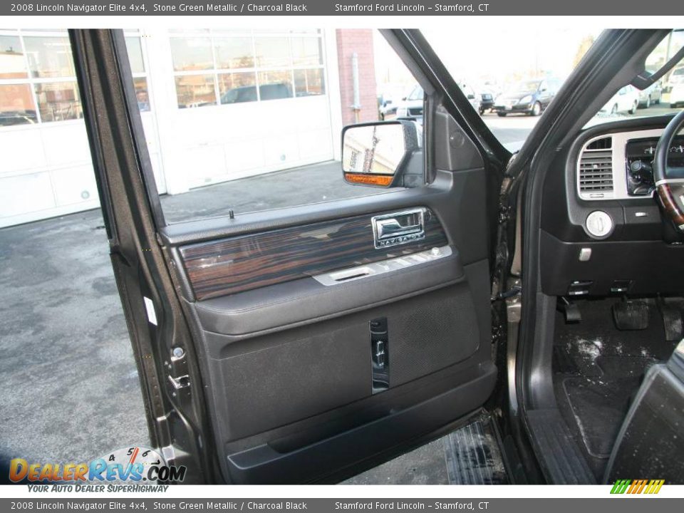 2008 Lincoln Navigator Elite 4x4 Stone Green Metallic / Charcoal Black Photo #12