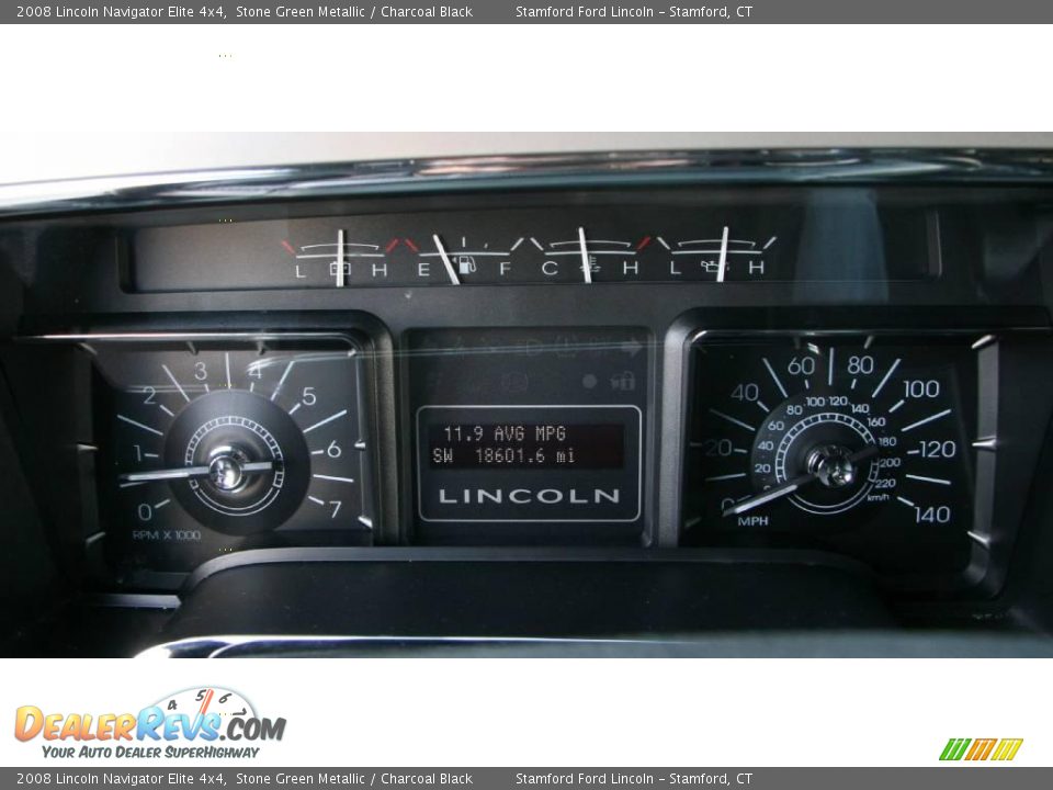 2008 Lincoln Navigator Elite 4x4 Stone Green Metallic / Charcoal Black Photo #19