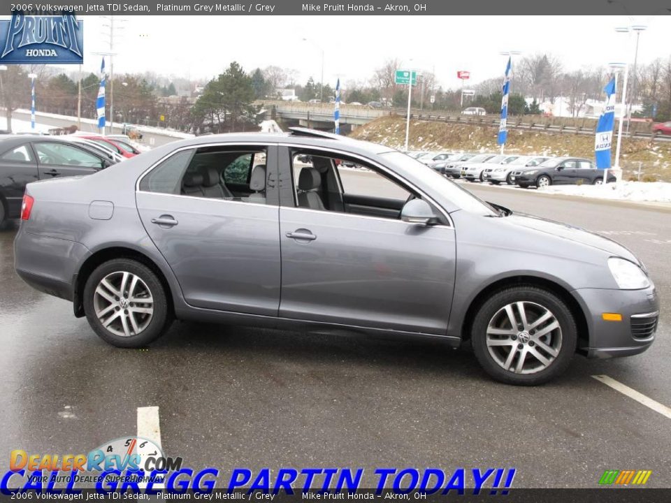 2006 Volkswagen Jetta TDI Sedan Platinum Grey Metallic / Grey Photo #6