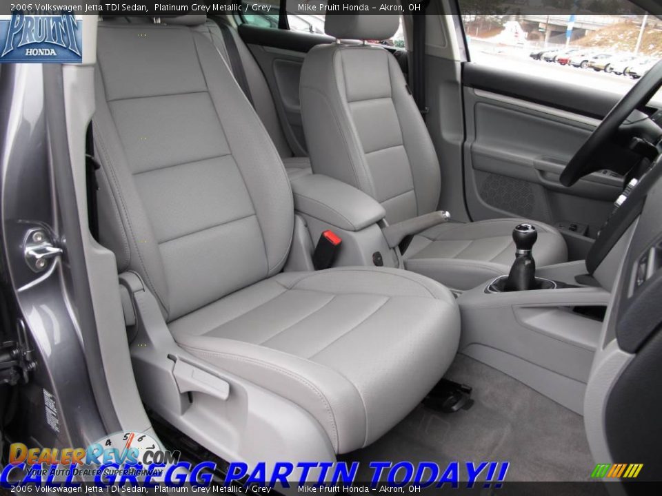 2006 Volkswagen Jetta TDI Sedan Platinum Grey Metallic / Grey Photo #15