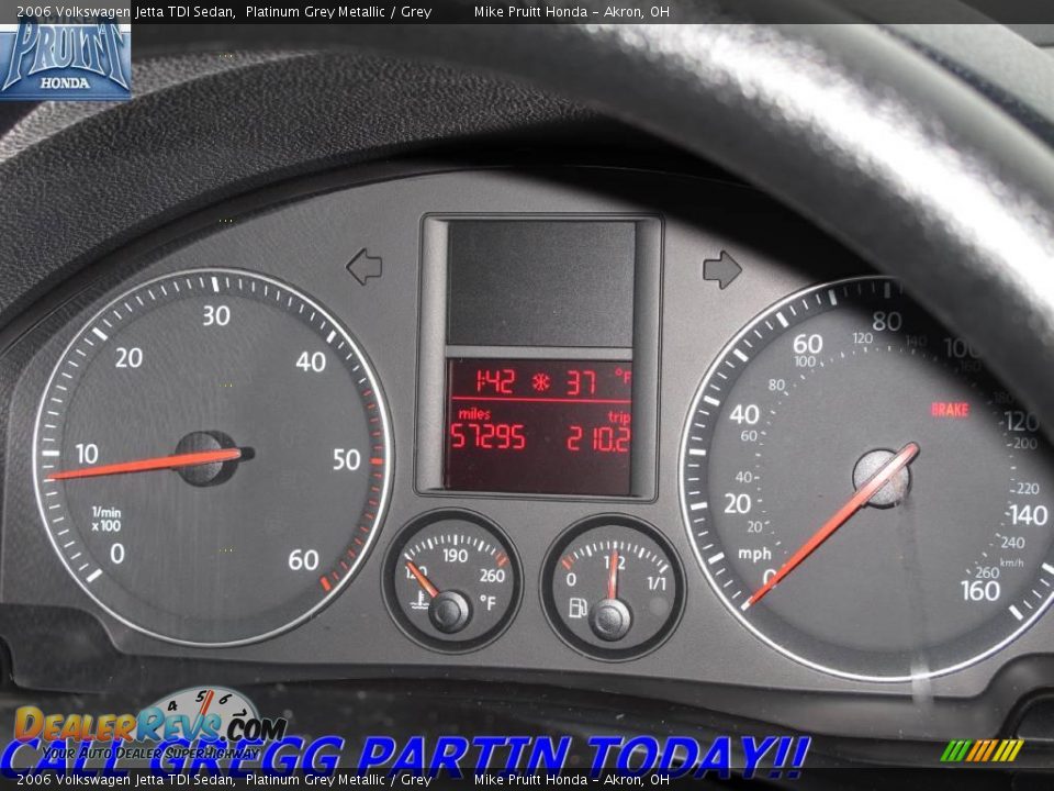 2006 Volkswagen Jetta TDI Sedan Platinum Grey Metallic / Grey Photo #17