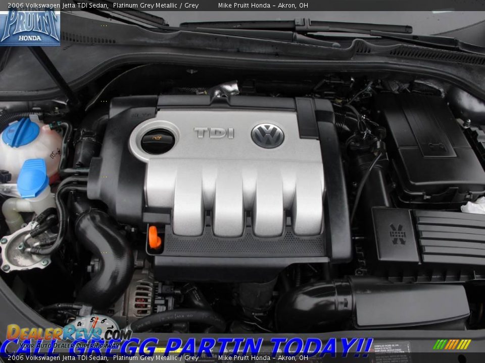 2006 Volkswagen Jetta TDI Sedan Platinum Grey Metallic / Grey Photo #26