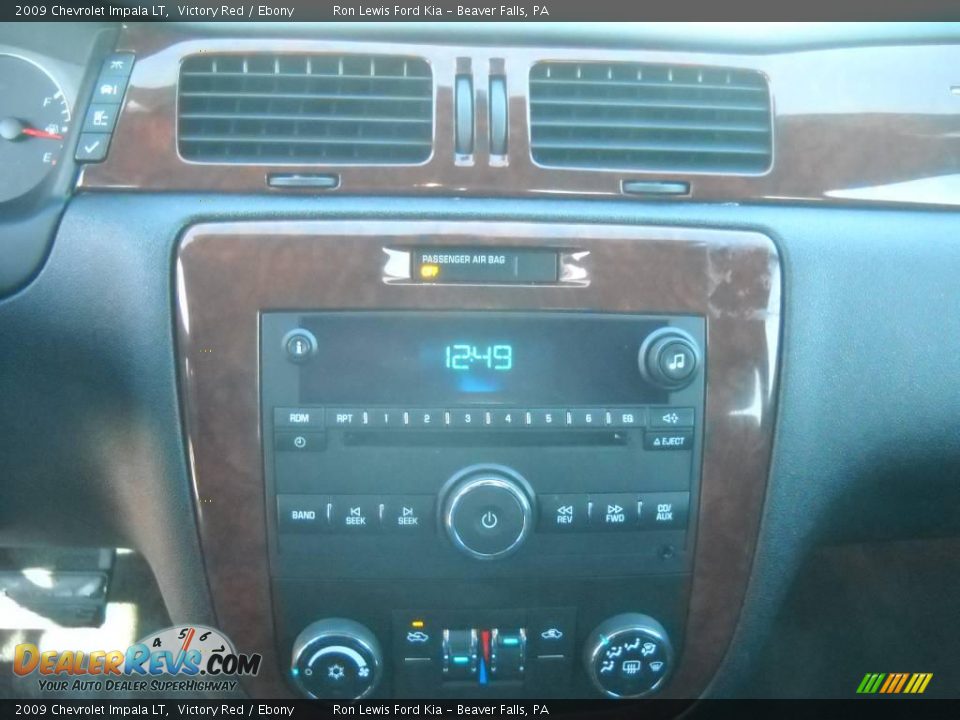 2009 Chevrolet Impala LT Victory Red / Ebony Photo #22