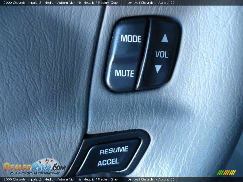 2000 Chevrolet Impala LS Medium Auburn Nightmist Metallic / Medium Gray Photo #24