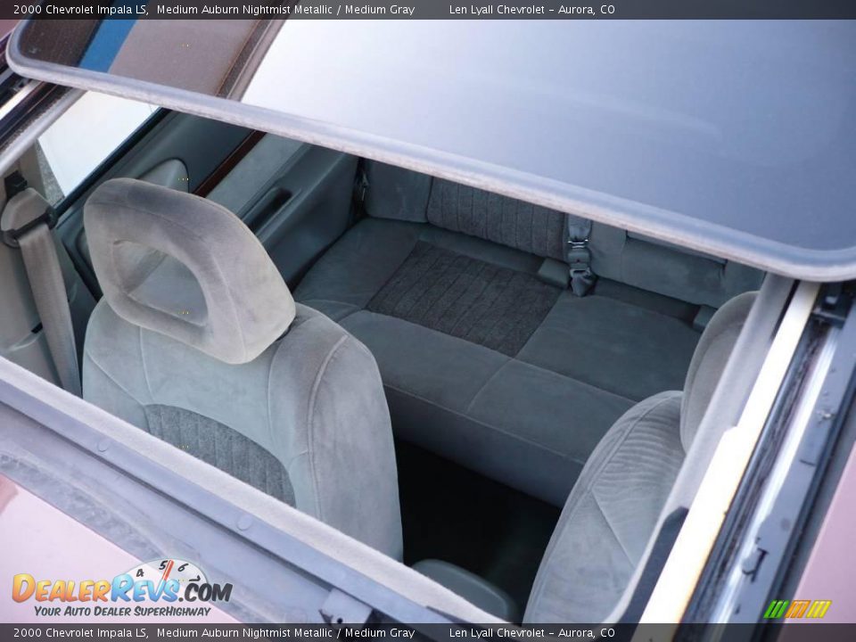 2000 Chevrolet Impala LS Medium Auburn Nightmist Metallic / Medium Gray Photo #28