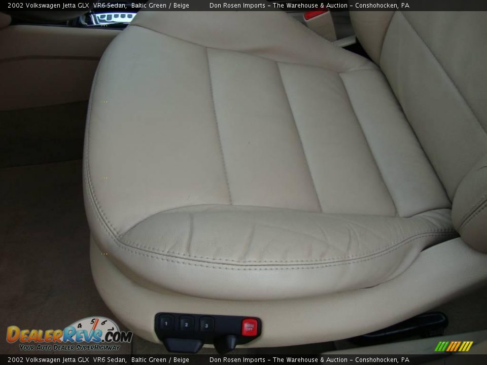 2002 Volkswagen Jetta GLX  VR6 Sedan Baltic Green / Beige Photo #13