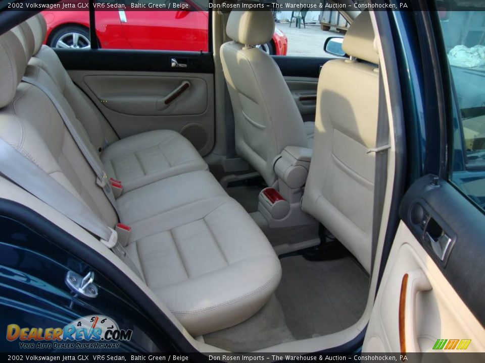 2002 Volkswagen Jetta GLX  VR6 Sedan Baltic Green / Beige Photo #17