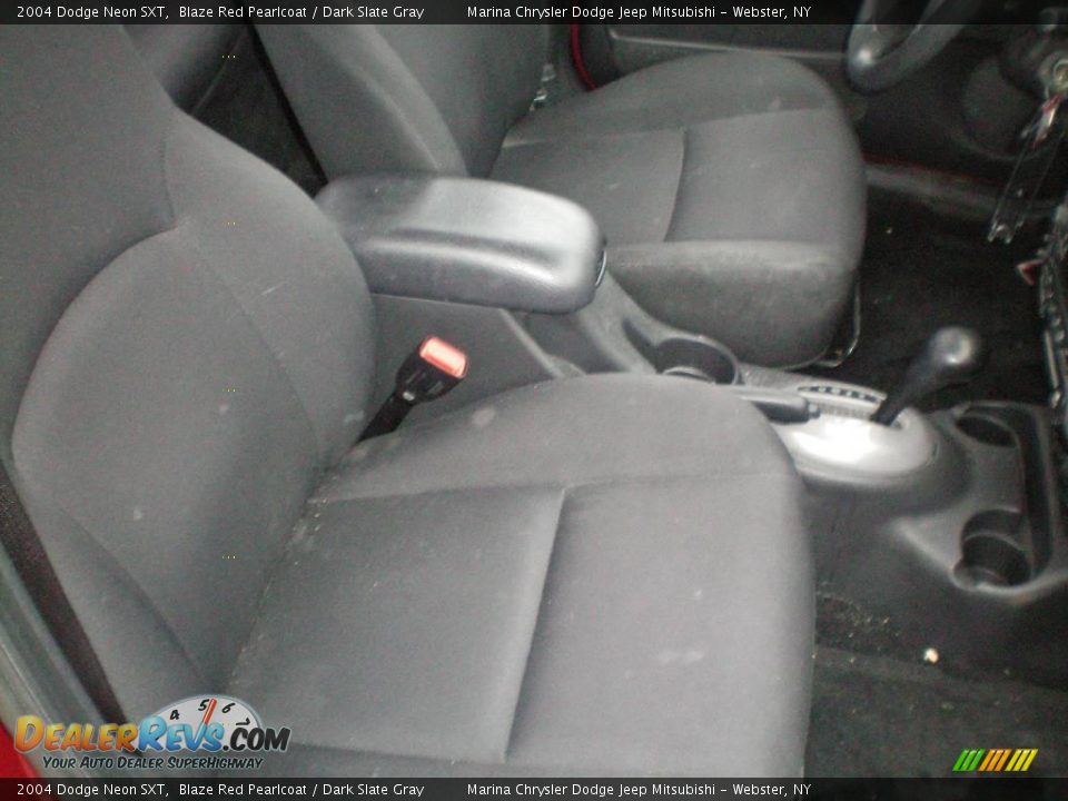 2004 Dodge Neon SXT Blaze Red Pearlcoat / Dark Slate Gray Photo #19