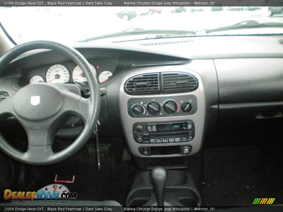 2004 Dodge Neon SXT Blaze Red Pearlcoat / Dark Slate Gray Photo #20