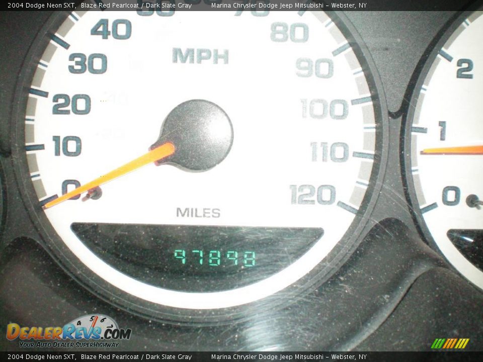 2004 Dodge Neon SXT Blaze Red Pearlcoat / Dark Slate Gray Photo #21