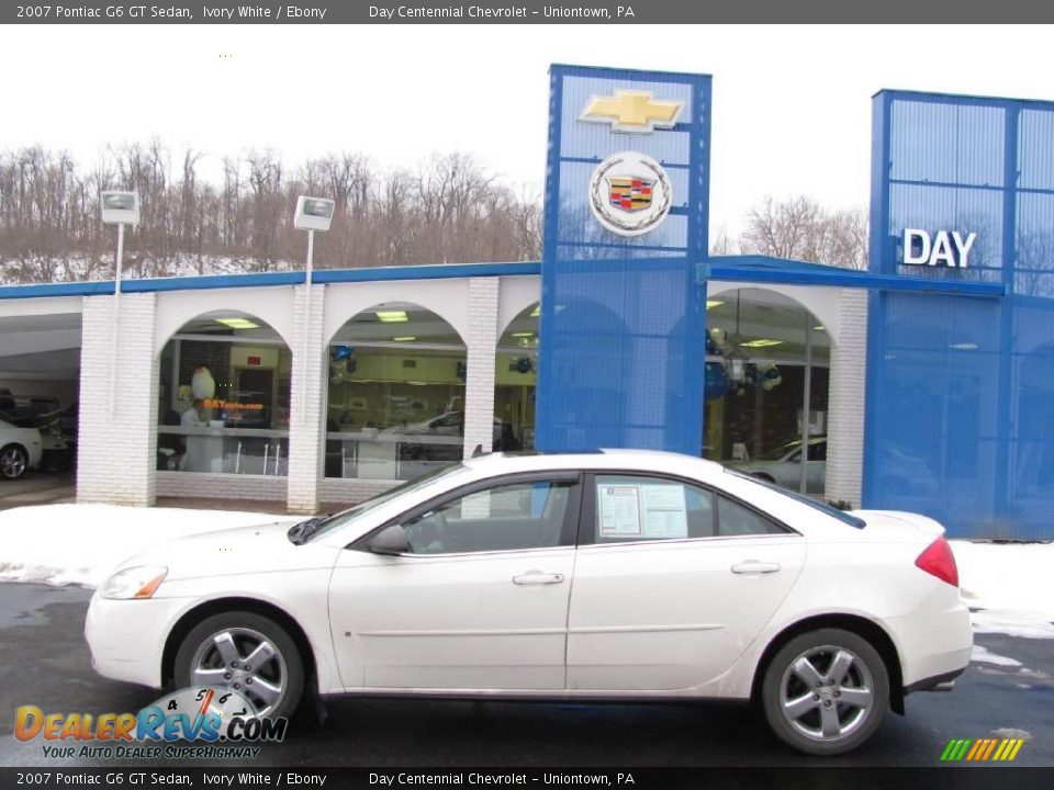 2007 Pontiac G6 GT Sedan Ivory White / Ebony Photo #2