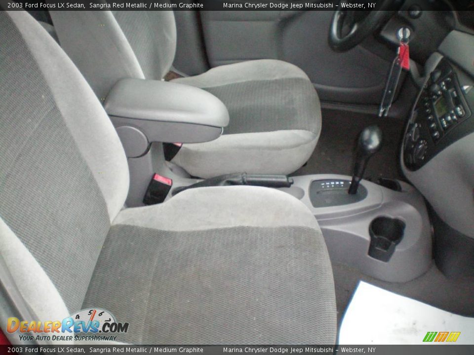 2003 Ford Focus LX Sedan Sangria Red Metallic / Medium Graphite Photo #20
