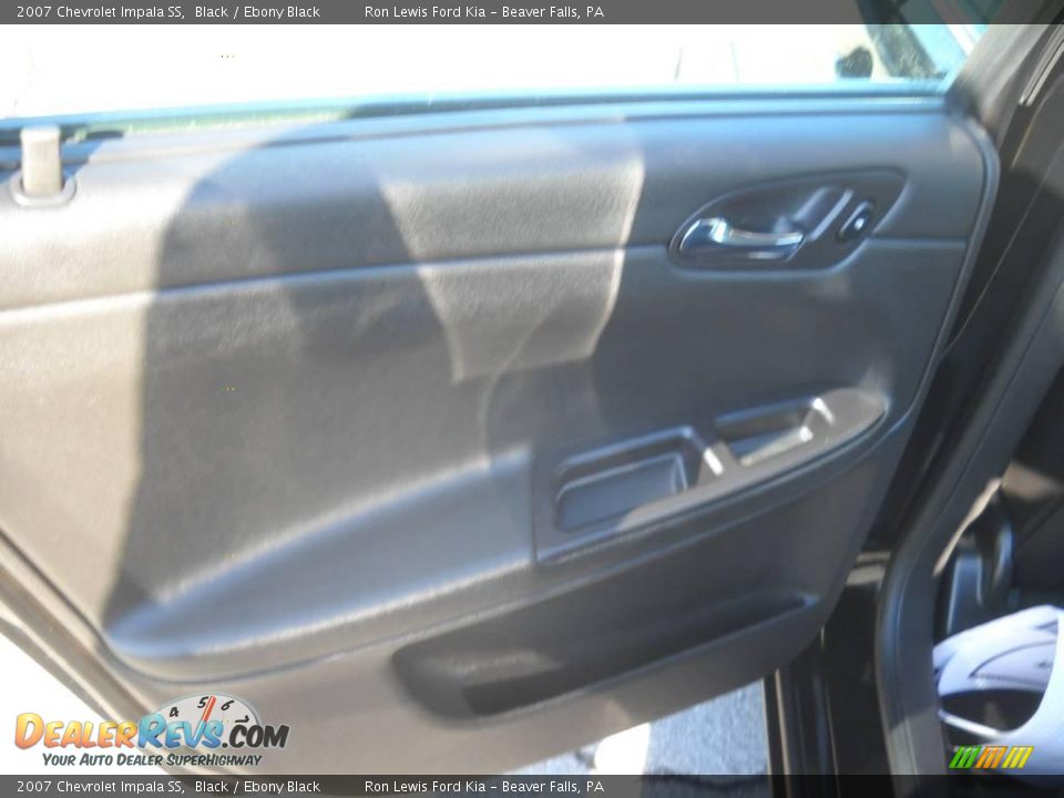 2007 Chevrolet Impala SS Black / Ebony Black Photo #10