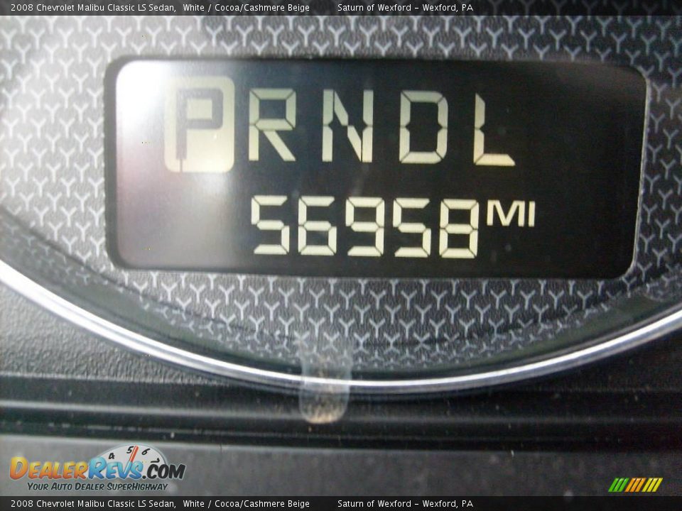 2008 Chevrolet Malibu Classic LS Sedan White / Cocoa/Cashmere Beige Photo #20