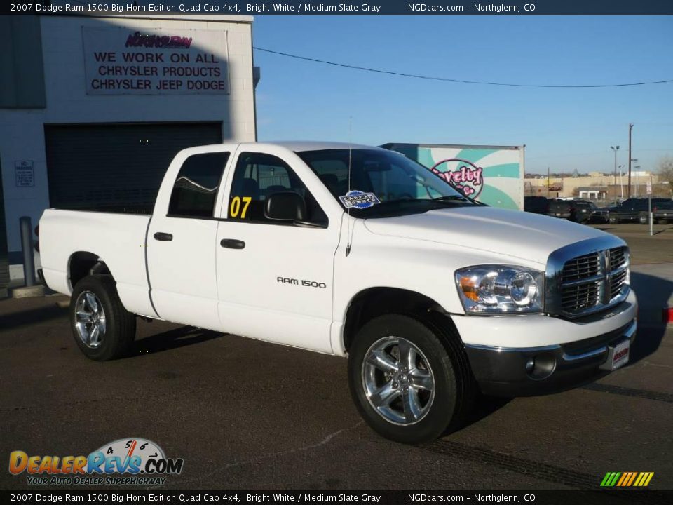 2007 Dodge Ram 1500 Big Horn Edition Quad Cab 4x4 Bright White / Medium Slate Gray Photo #3