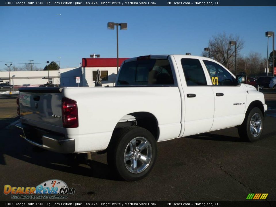 2007 Dodge Ram 1500 Big Horn Edition Quad Cab 4x4 Bright White / Medium Slate Gray Photo #4