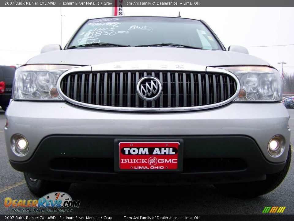 2007 Buick Rainier CXL AWD Platinum Silver Metallic / Gray Photo #3
