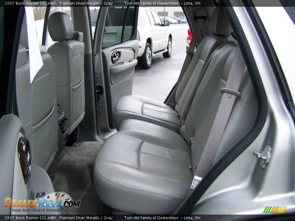 2007 Buick Rainier CXL AWD Platinum Silver Metallic / Gray Photo #13