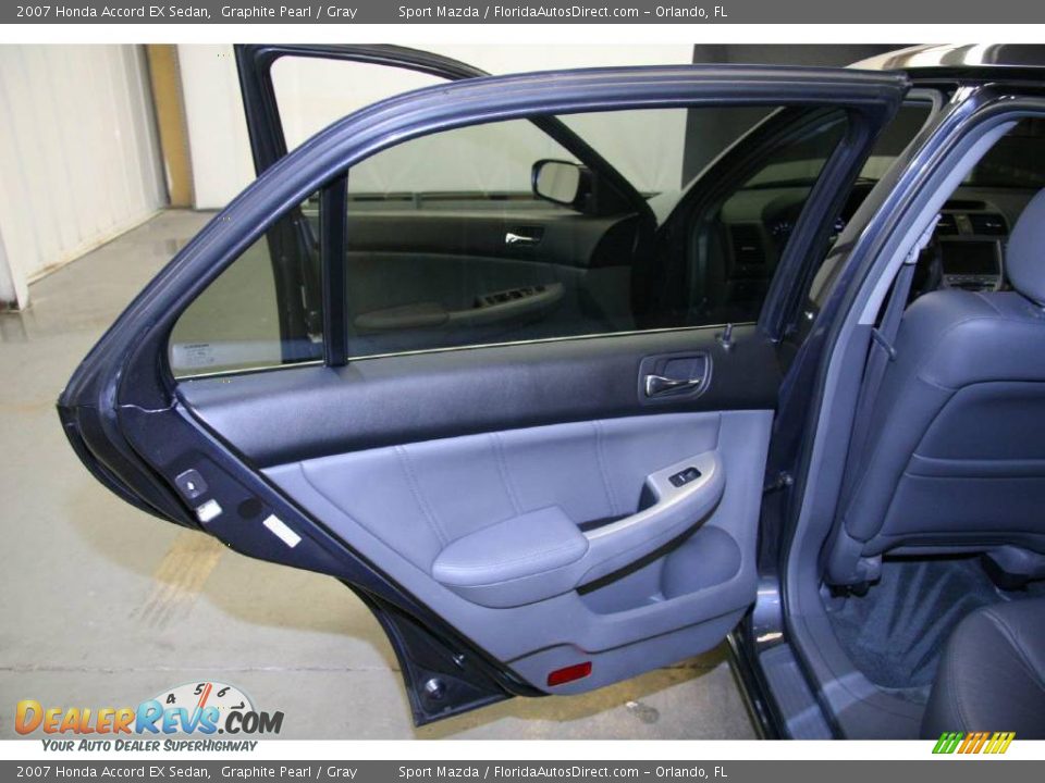 2007 Honda Accord EX Sedan Graphite Pearl / Gray Photo #24