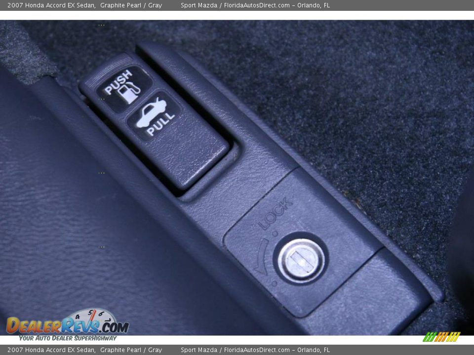 2007 Honda Accord EX Sedan Graphite Pearl / Gray Photo #35
