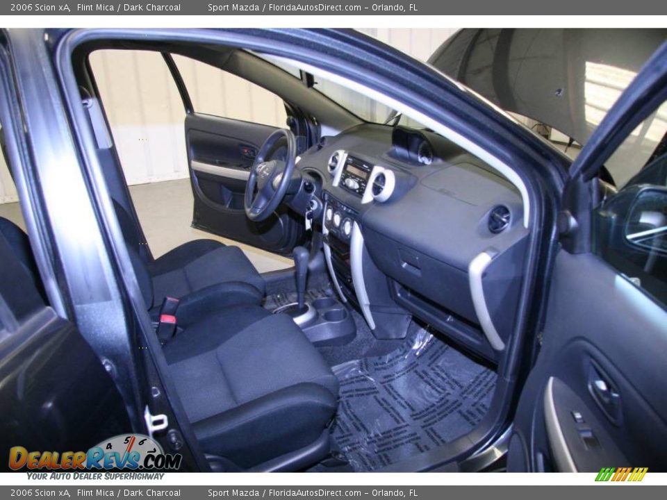 2006 Scion xA Flint Mica / Dark Charcoal Photo #9