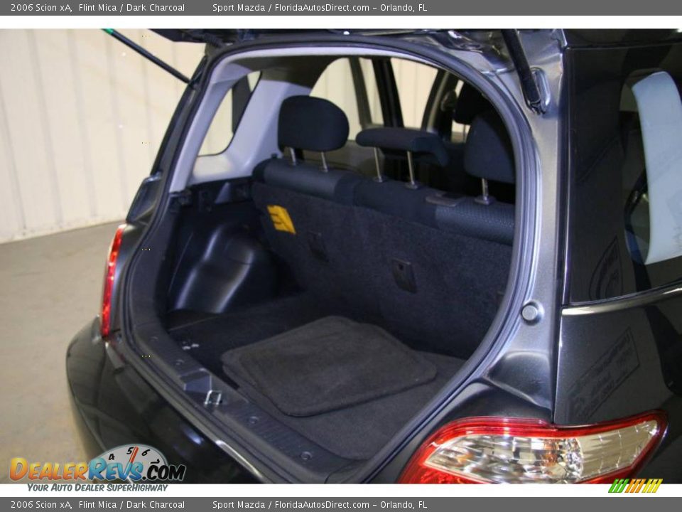 2006 Scion xA Flint Mica / Dark Charcoal Photo #11