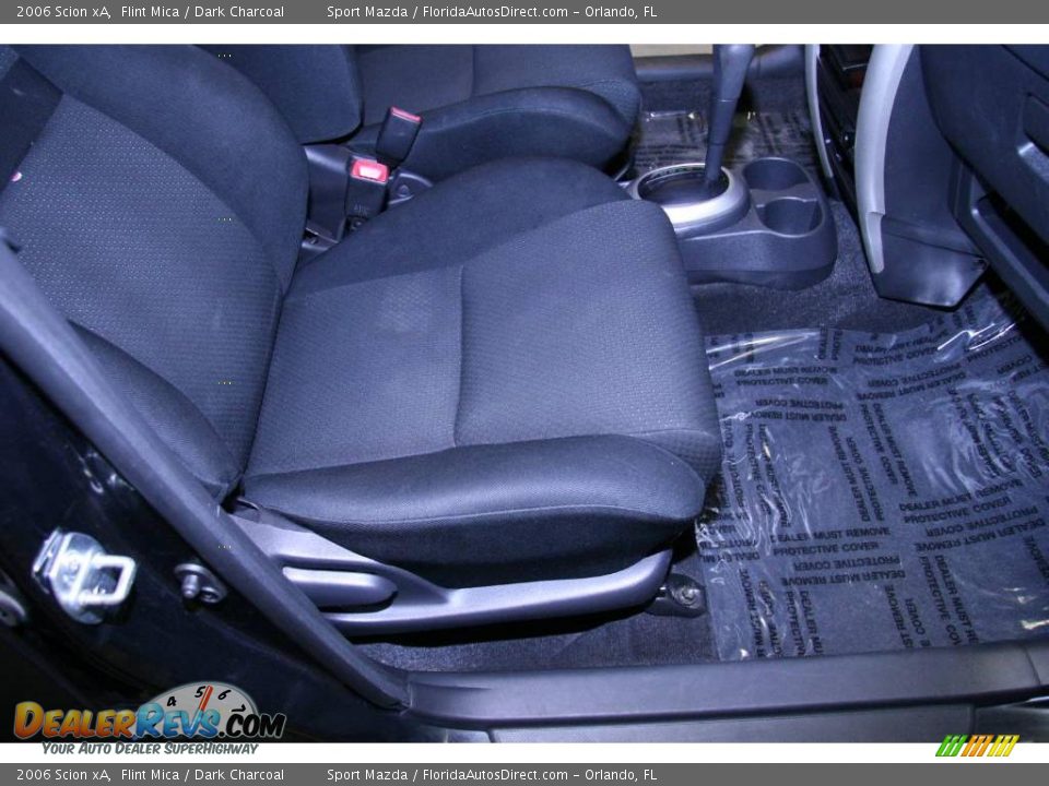 2006 Scion xA Flint Mica / Dark Charcoal Photo #19
