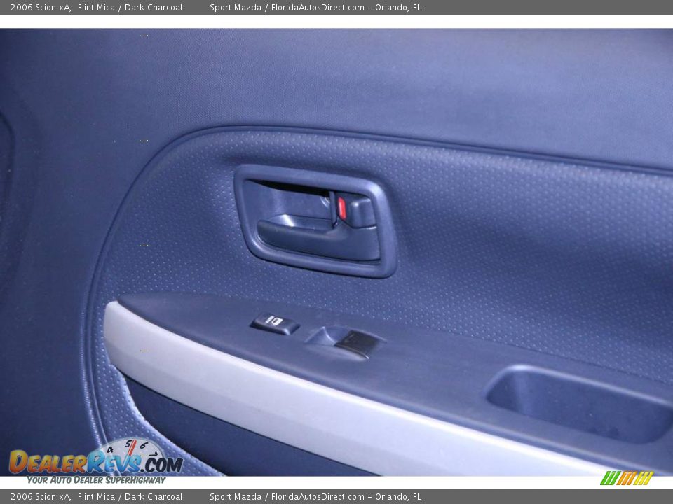 2006 Scion xA Flint Mica / Dark Charcoal Photo #21