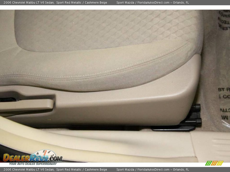 2006 Chevrolet Malibu LT V6 Sedan Sport Red Metallic / Cashmere Beige Photo #33