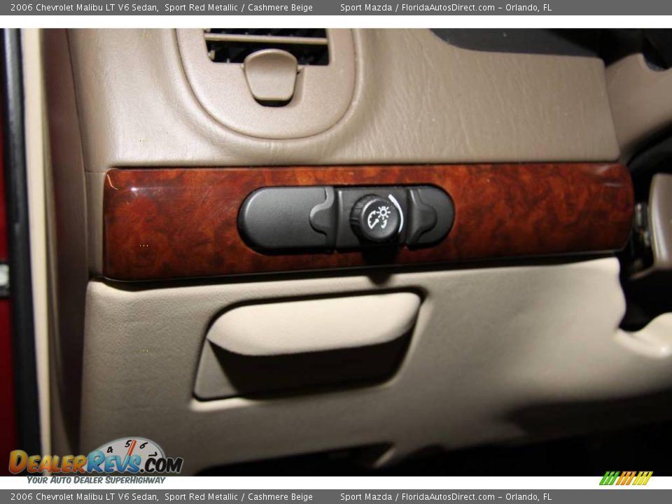 2006 Chevrolet Malibu LT V6 Sedan Sport Red Metallic / Cashmere Beige Photo #35