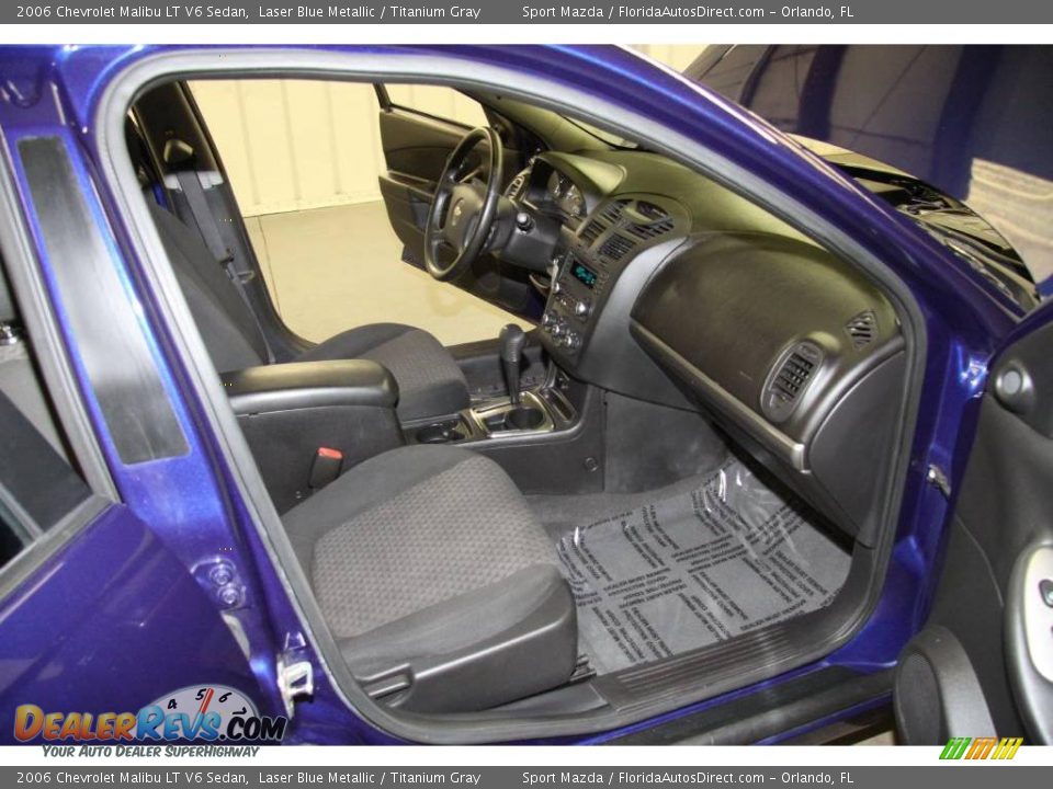 2006 Chevrolet Malibu LT V6 Sedan Laser Blue Metallic / Titanium Gray Photo #9