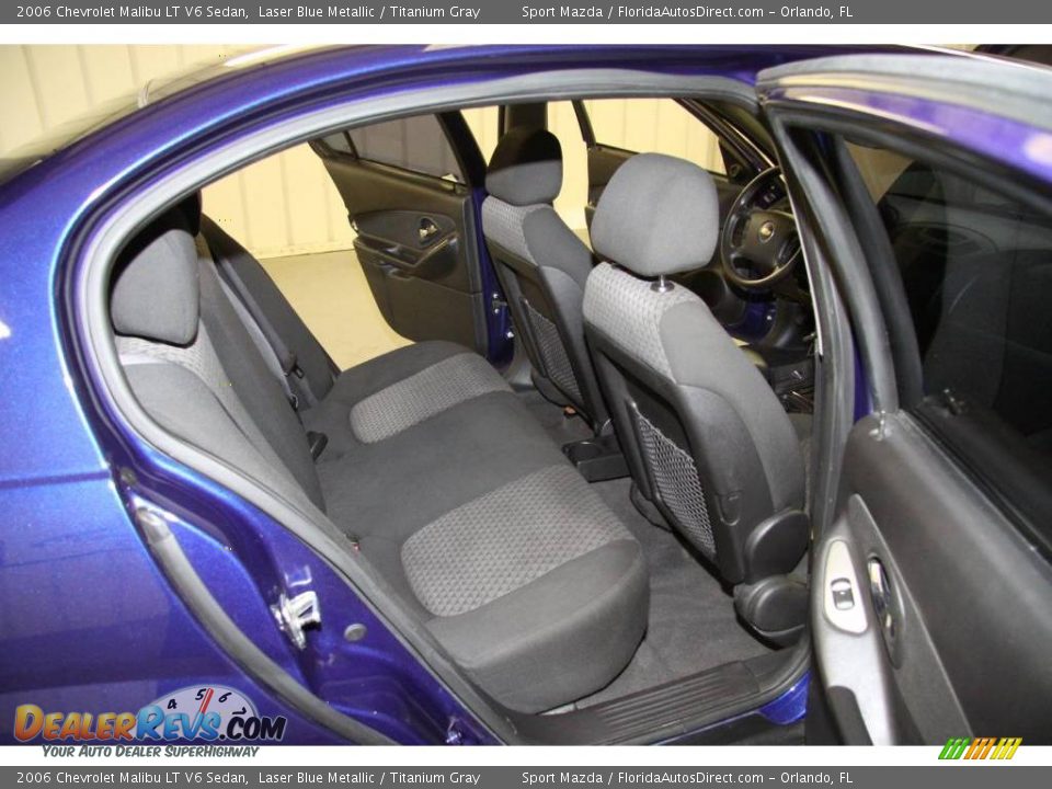 2006 Chevrolet Malibu LT V6 Sedan Laser Blue Metallic / Titanium Gray Photo #10
